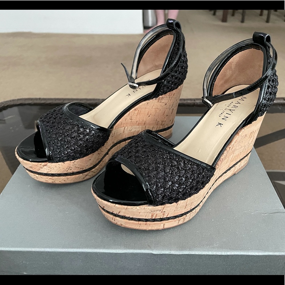 Aquatalia by Marvin K. Sandals